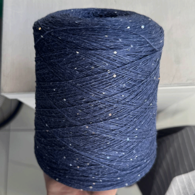 Бобина Micromerinos (95% меринос, 5% пайетки), 650 м. (W 266 Blue Kid, Сапфировый лед)