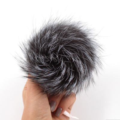 Помпон из меха песца 8 см (Чернобурка)