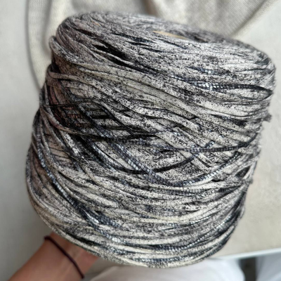 Бобина Graffito by Mr. Joe (71% хлопок, 29% вискоза), 160 м. (6759, Черника в молоке)