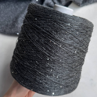 Бобина LINOSisik СИСИК  (72% лен, 20% шелк, 8% пайетки), 450 м. (4591, Акула)