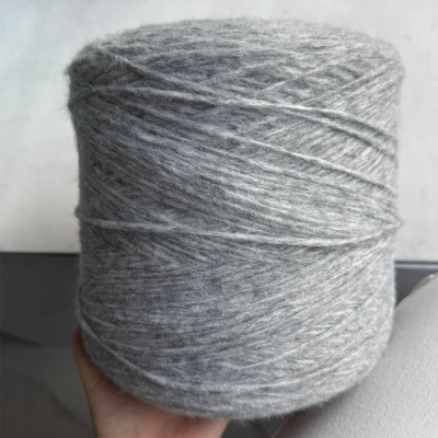 Бобина Alicia (32% альпака суперфайн, 12% меринос, 34% Па, 22% Пл), 200 м. (1510, Grigio)