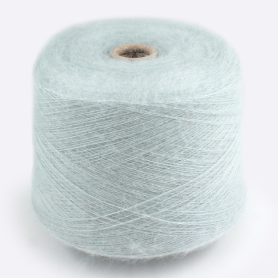 Бобина KIDSILK (70% кидмохер, 30% шелк), 900 м. (6027, Альпы)