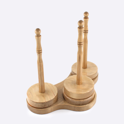 Держатель ТРОЙНОЙ вращающийся для пряжи из дерева, диаметр 11 см (Дуб)