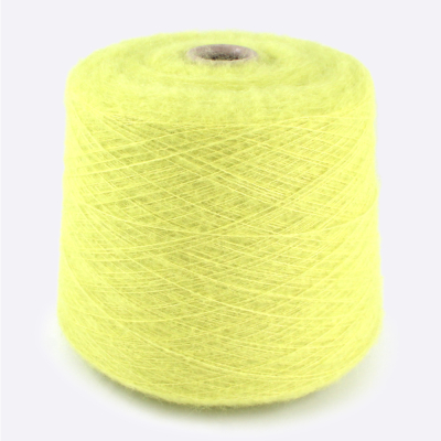 Бобина KIDSILK (70% кидмохер, 30% шелк), 900 м. (9139, Лайм)