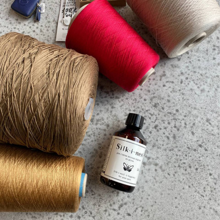 Средство для стирки шелка INTERVALL "SILK I NESS" 