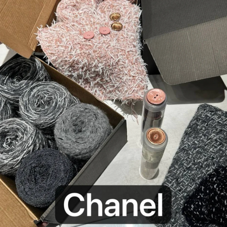 Доступ к онлайн-совместнику. Жакет Шанель N5