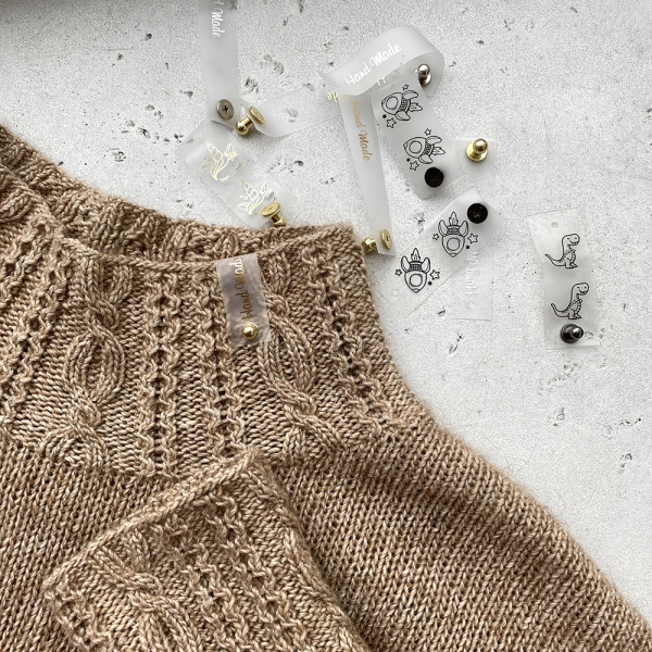 Бирка Вязаное сердце с кнопкой Силикон