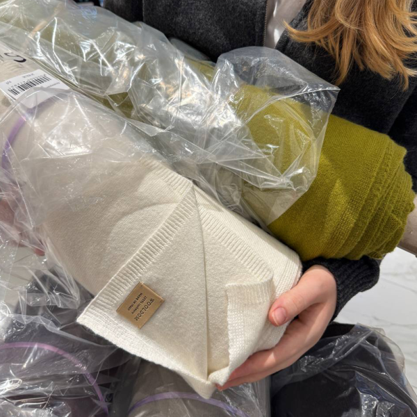 Кашемировый палантин by WoolDom, Лемонграсс