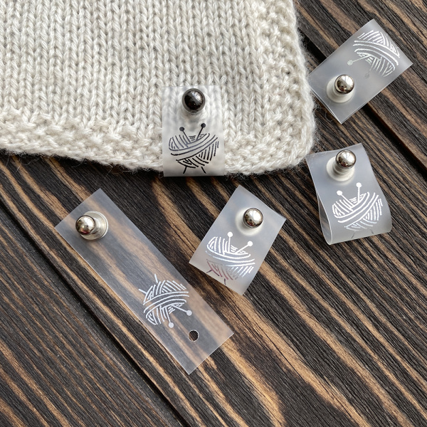 Бирка Вязаное сердце с кнопкой Силикон