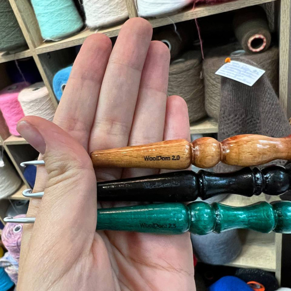 Крючок для вязания Сибирский Кедр. Addi