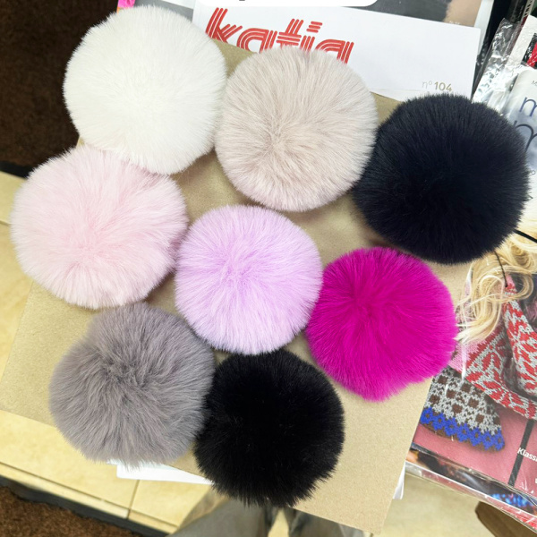 Помпон Vegan Кролик 12 см