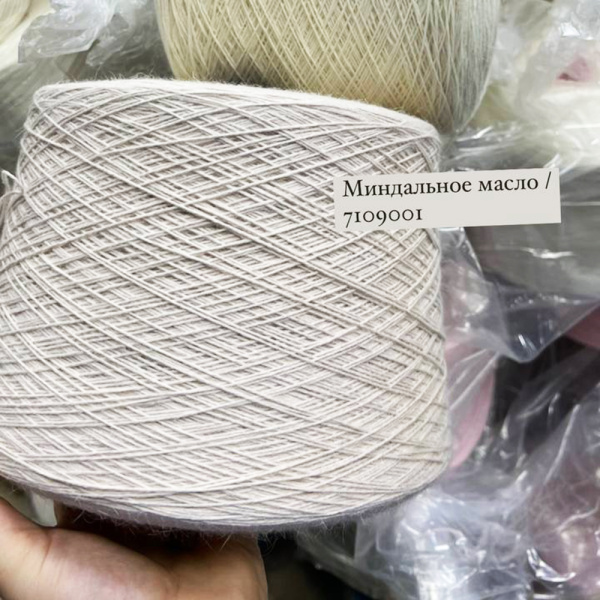 Бобина Angora 40 by Zegna Baruffa 