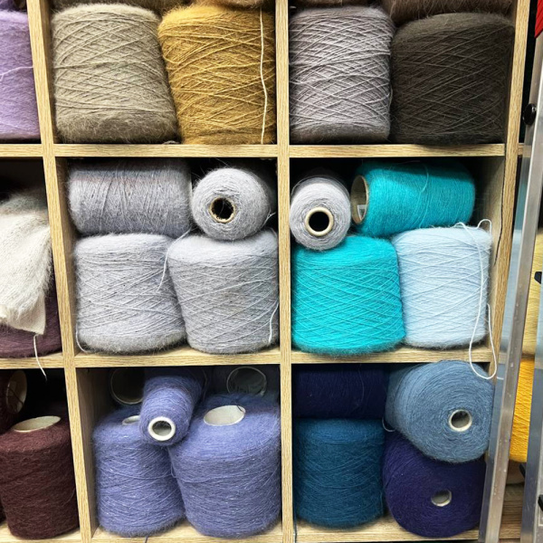 Бобина Ангора Angora Spiky Tweed