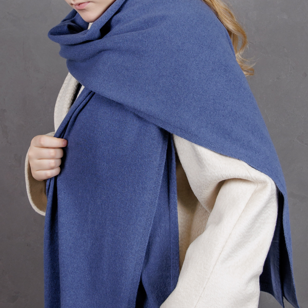 Кашемировый палантин by WoolDom, Левис
