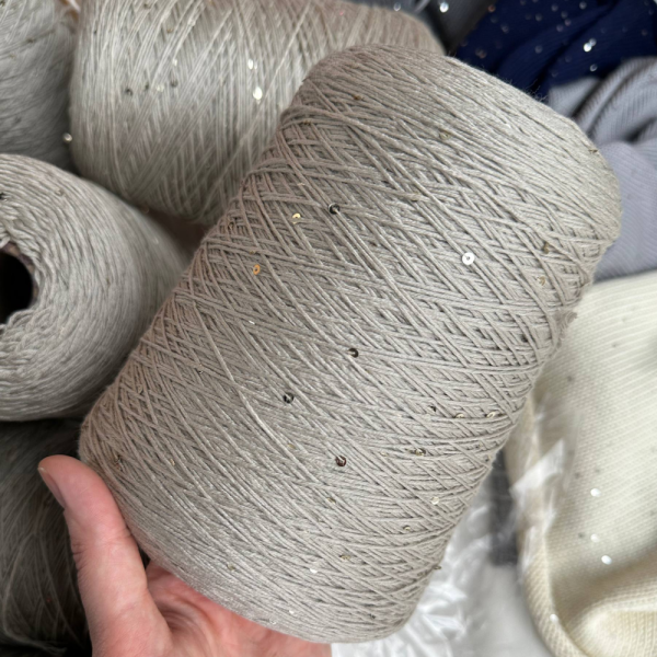 Бобина меринос с пайетками Tollegno