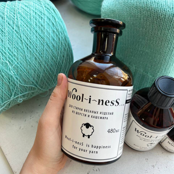 Средство для стирки шерсти INTERVALL "WOOl I NESS"