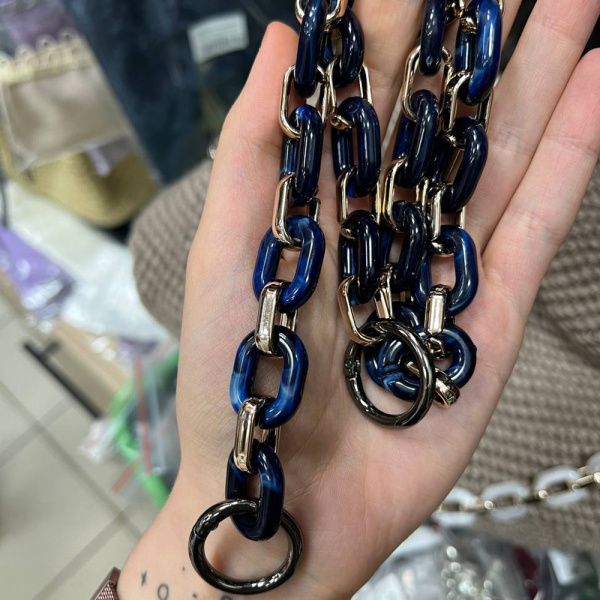 Цепь крупная, 50 см с карабинами