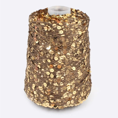 Бобина Пайетки, CARILLON 2000 (50% хлопок, 50% пайетки) 200 м. (670174 67031, Золотой хаки)